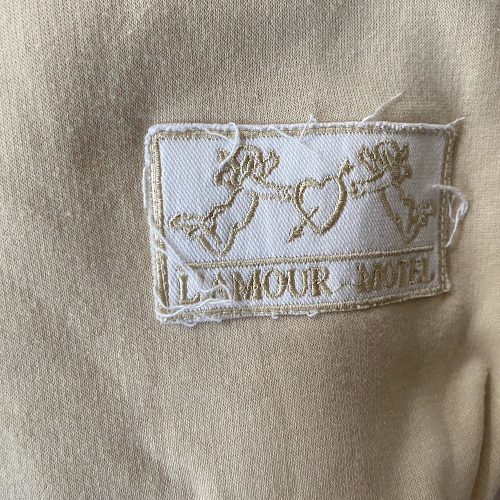 Motel Rocks Crew Neck - Picture 2 of 3